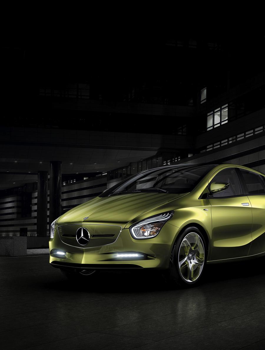  Mercedes-Benz BlueZERO Modular Concept 2009 года  (фото 6 из 61)